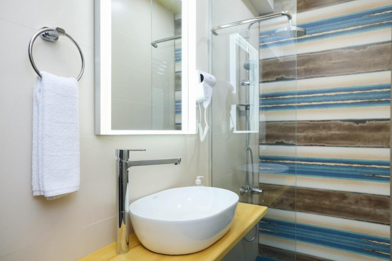 Stay Inn-Apartments On Abovyan 32 Jerevan Buitenkant foto